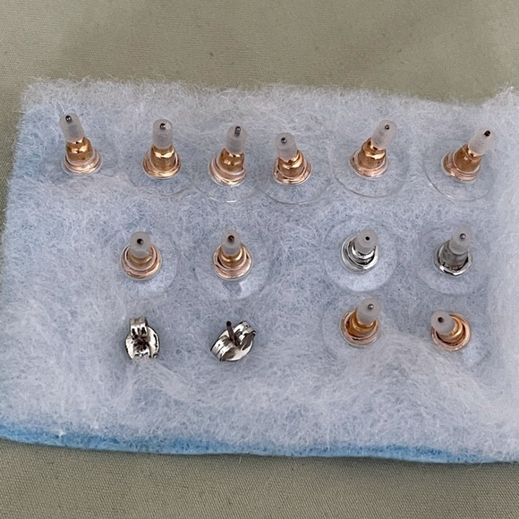 Earring Set - 7 pair set - Picture 5 of 5